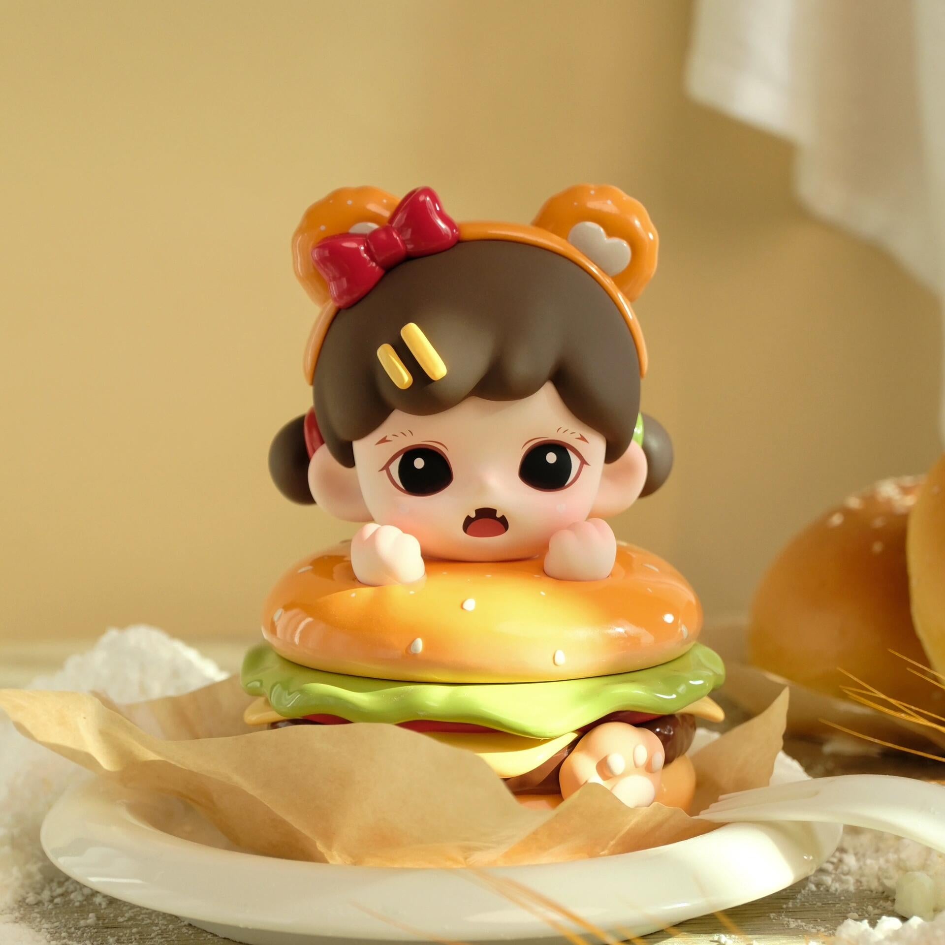 Zoraa HAMBURGER Series Figures