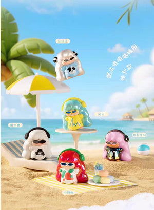 Take a holiday!Jue girl BLIND BOX Series Figures