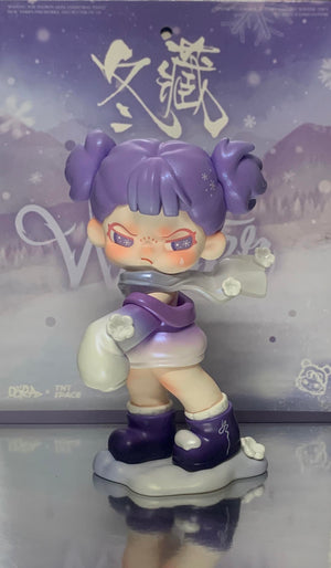 DORA Winter Collection Figure