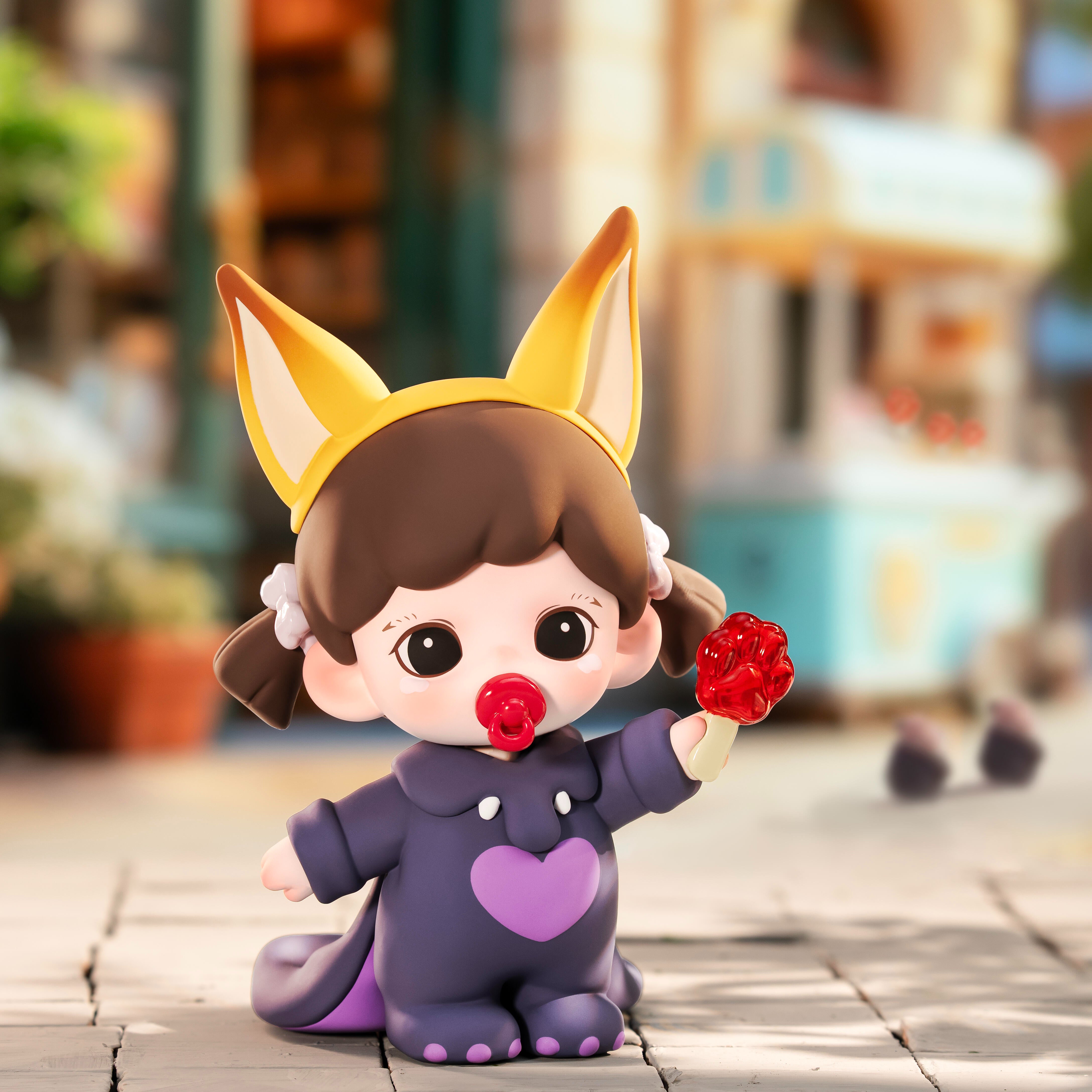 Zoraa loves Finnick Figurine Series Figures