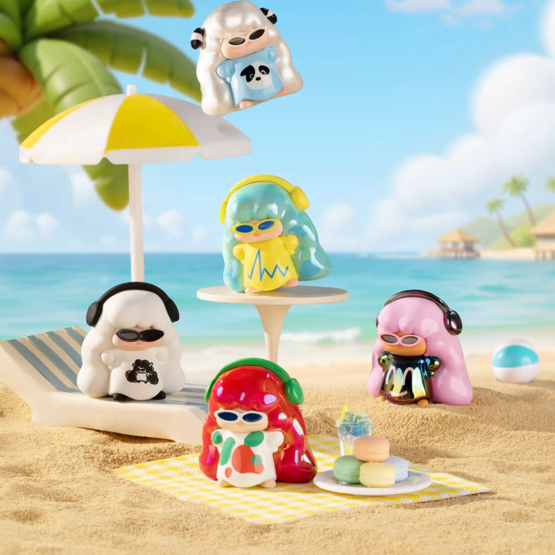 Take a holiday!Jue girl BLIND BOX Series Figures