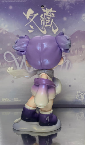 DORA Winter Collection Figure