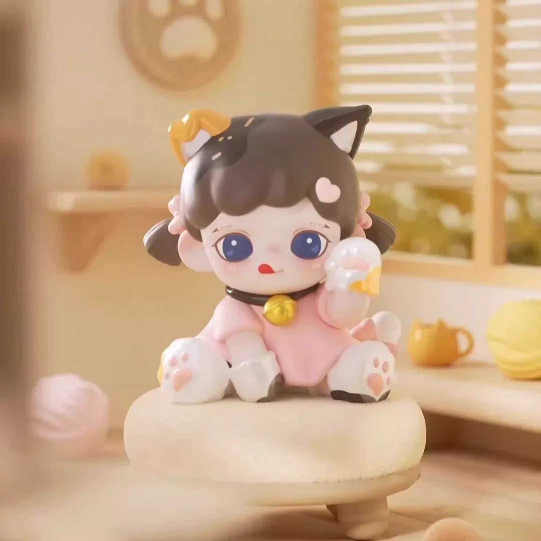 Zoraa Meow Cat Face mini BLIND BOX Series Figures