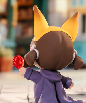 Zoraa loves Finnick Figurine Series Figures