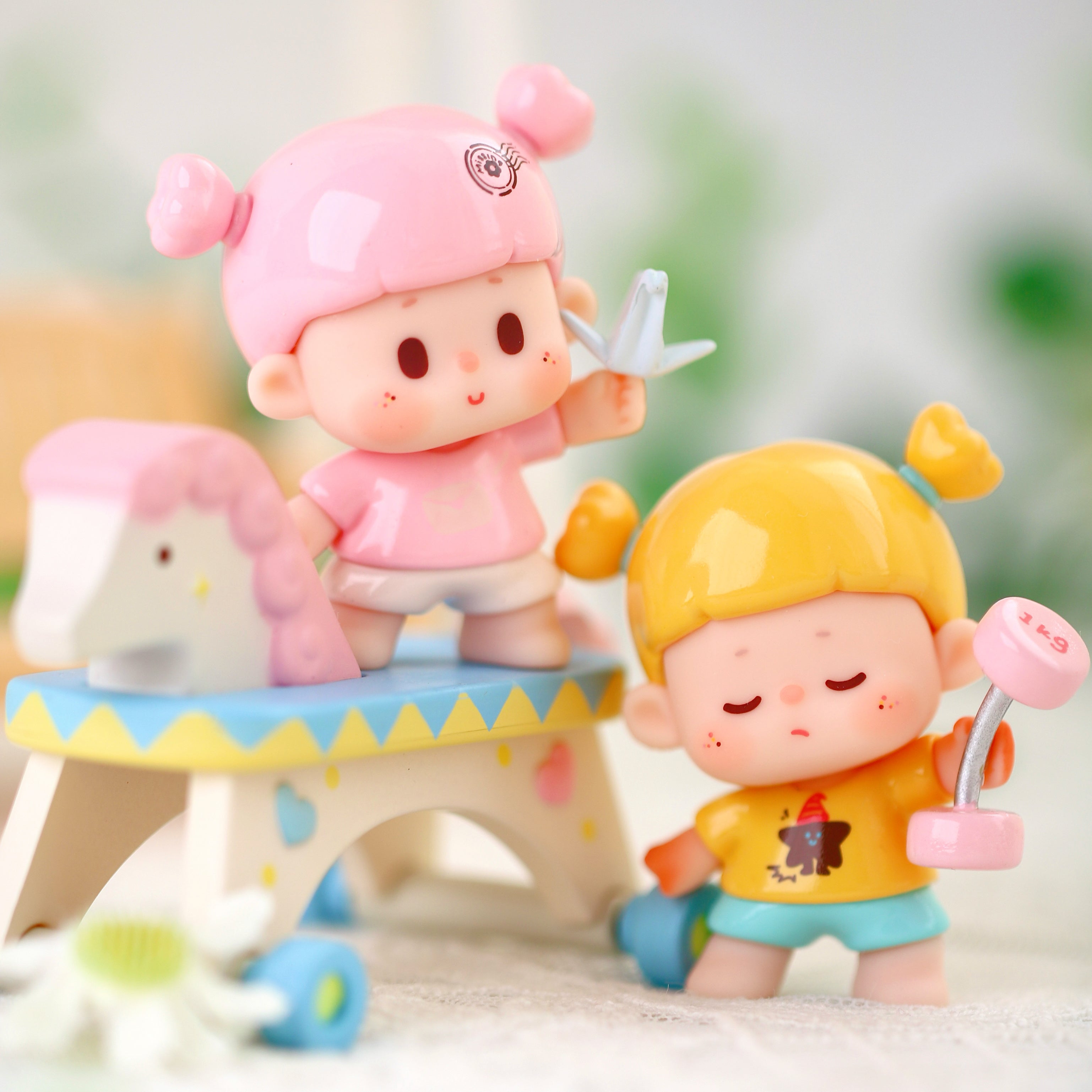 BUER Shake People Blind Box Series Figures
